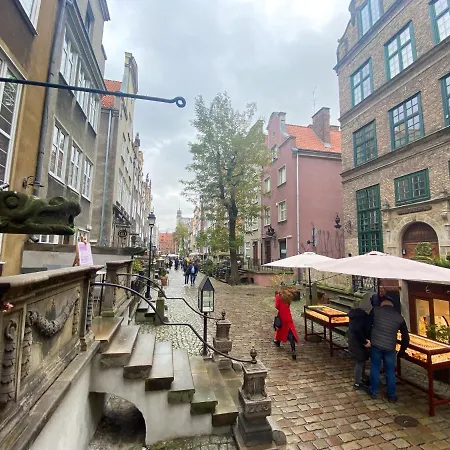 Old Town Dluga Apartment